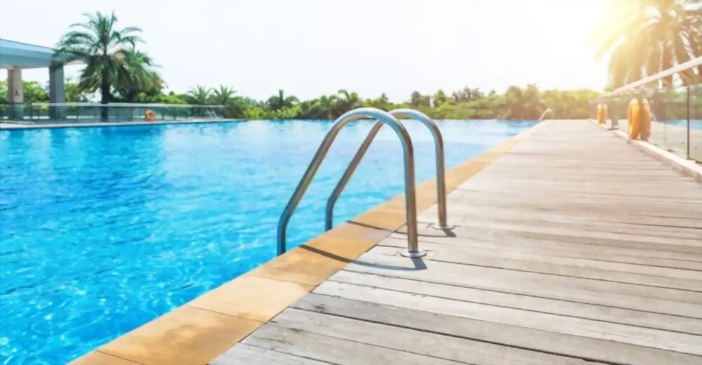 What Are The Different Ways You Can Heat Your Las Vegas Pool?