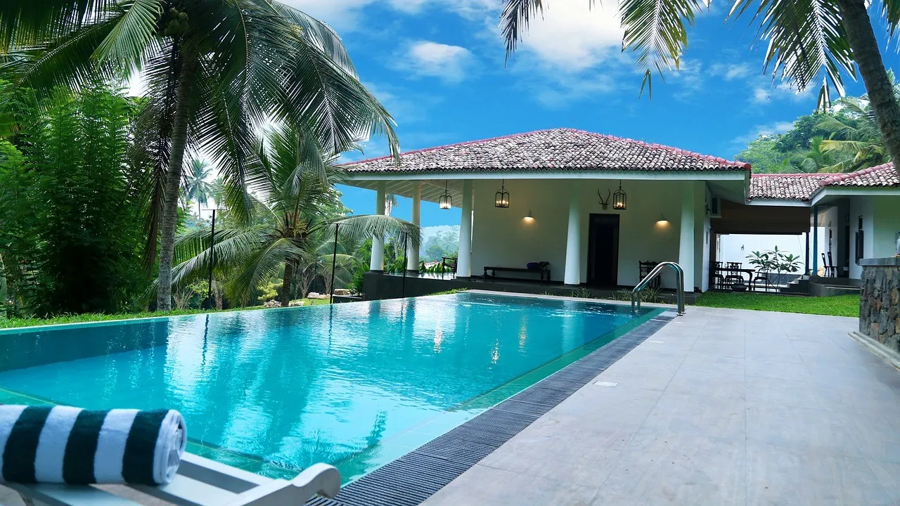Easy Tips to Maintain a Perfect Pool in Las Vegas