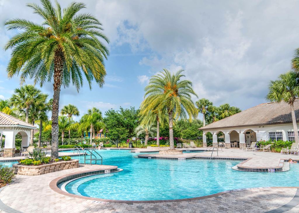 7 Reasons Why You Need Weekly Pool Cleaning Service in Las Vegas